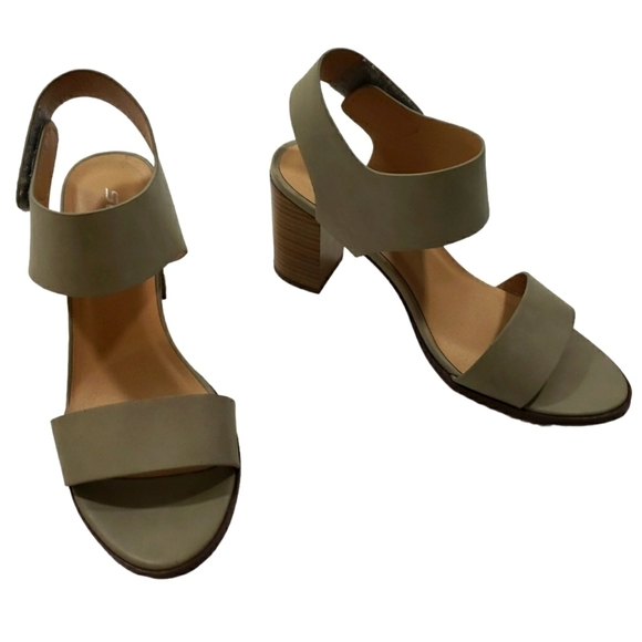 SODA~Woman Size 7.5 M~Gray Open Toe Chunky Heel Ankle Strap Dress Sandals NEW. - Picture 4 of 11
